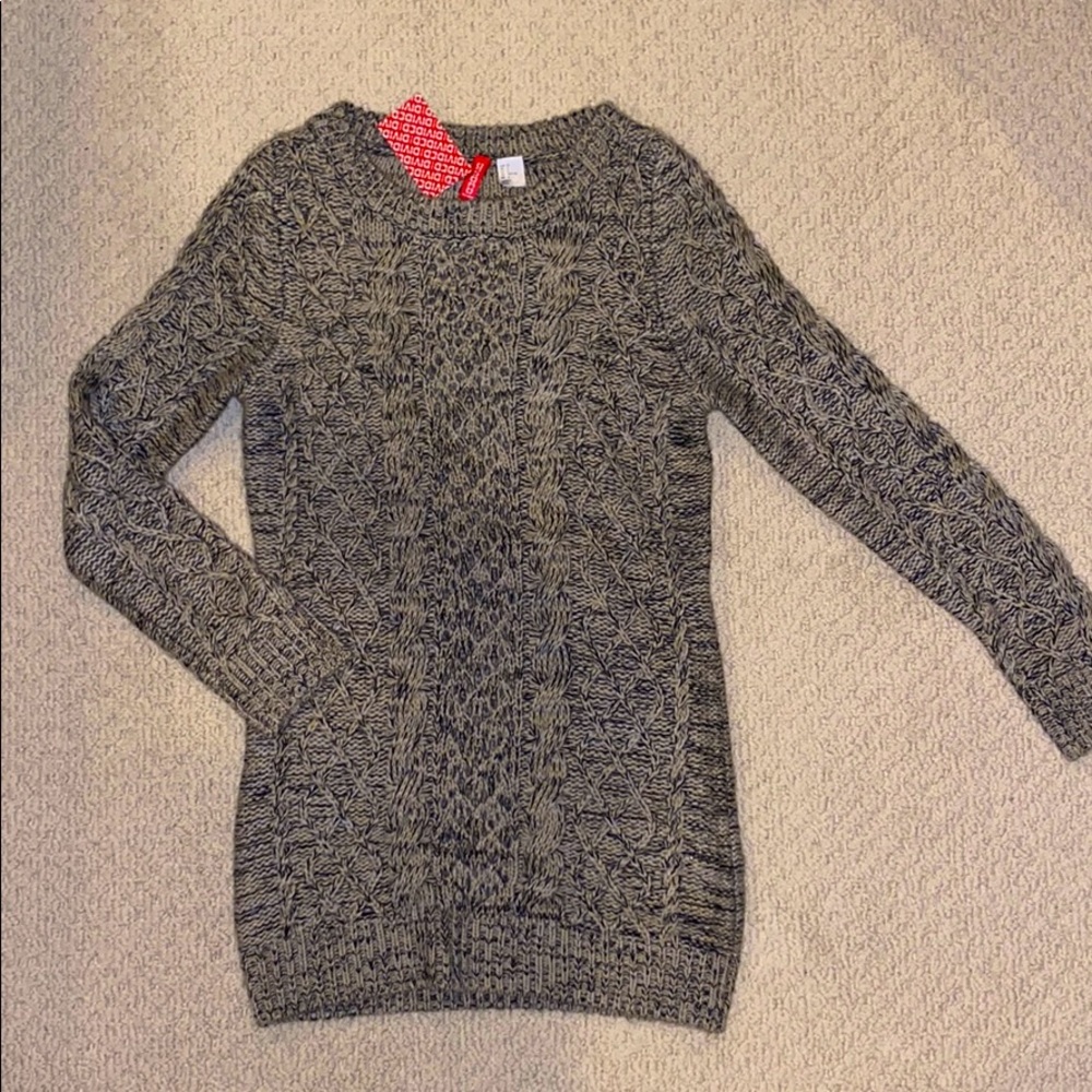 Cableknit Long Sweater